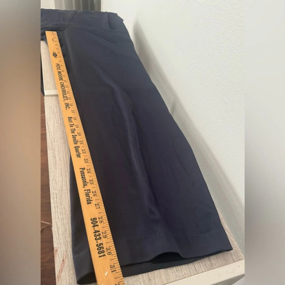 Babaton Aritzia Navy Satin Dress Pants Straight Leg Pleated Office Party Sz 8 - Picture 8 of 13